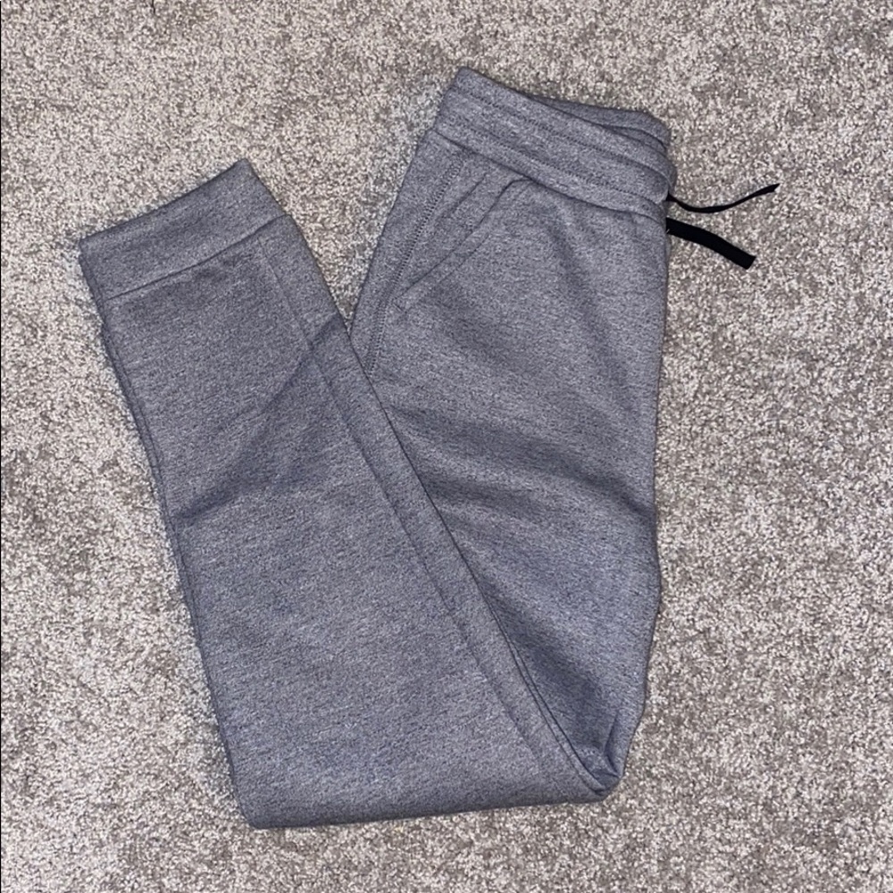 32° joggers